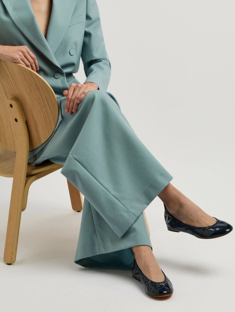 LANVIN Authentic Patent Leather Ballerina Flats